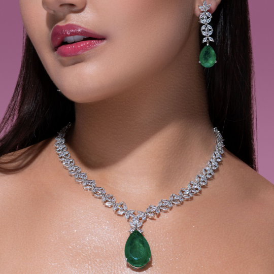 emerald jewelry set