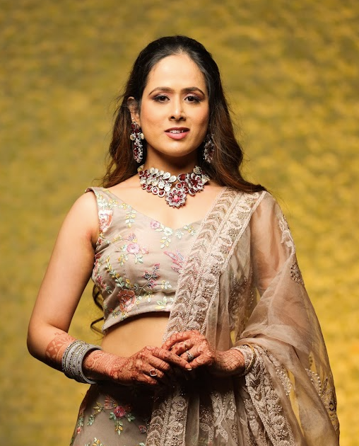 Our Estelle Choker necklace and earrings set was designed to add spectacular royal sparkle and glamour to any look. Inspired by the royal court jewelry of Jaipur, InJaipur RoseJaipur RoseNecklace and Earring SetEstelle Baroque Pearl Choker Set - Ruby - Jaipur Rose Gold Plated Luxu